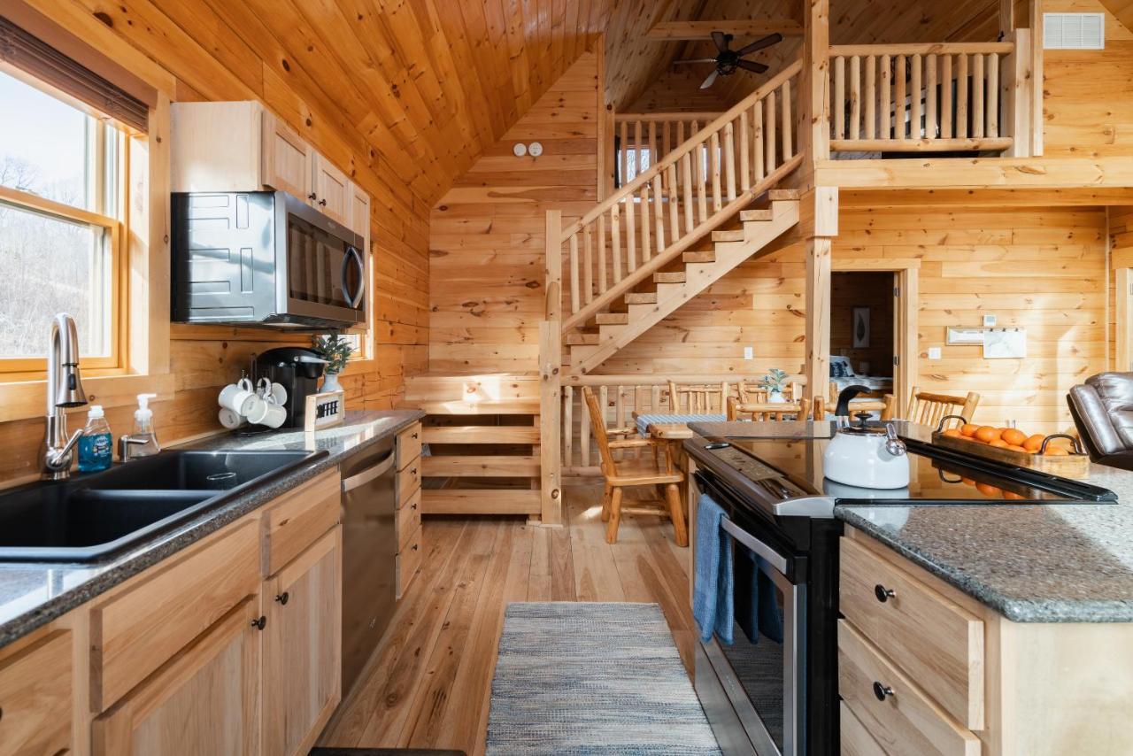 Family Friendly ~ Hocking Hills Cabin ~ Close To Caves, W/Wifi South Bloomingville Exterior photo